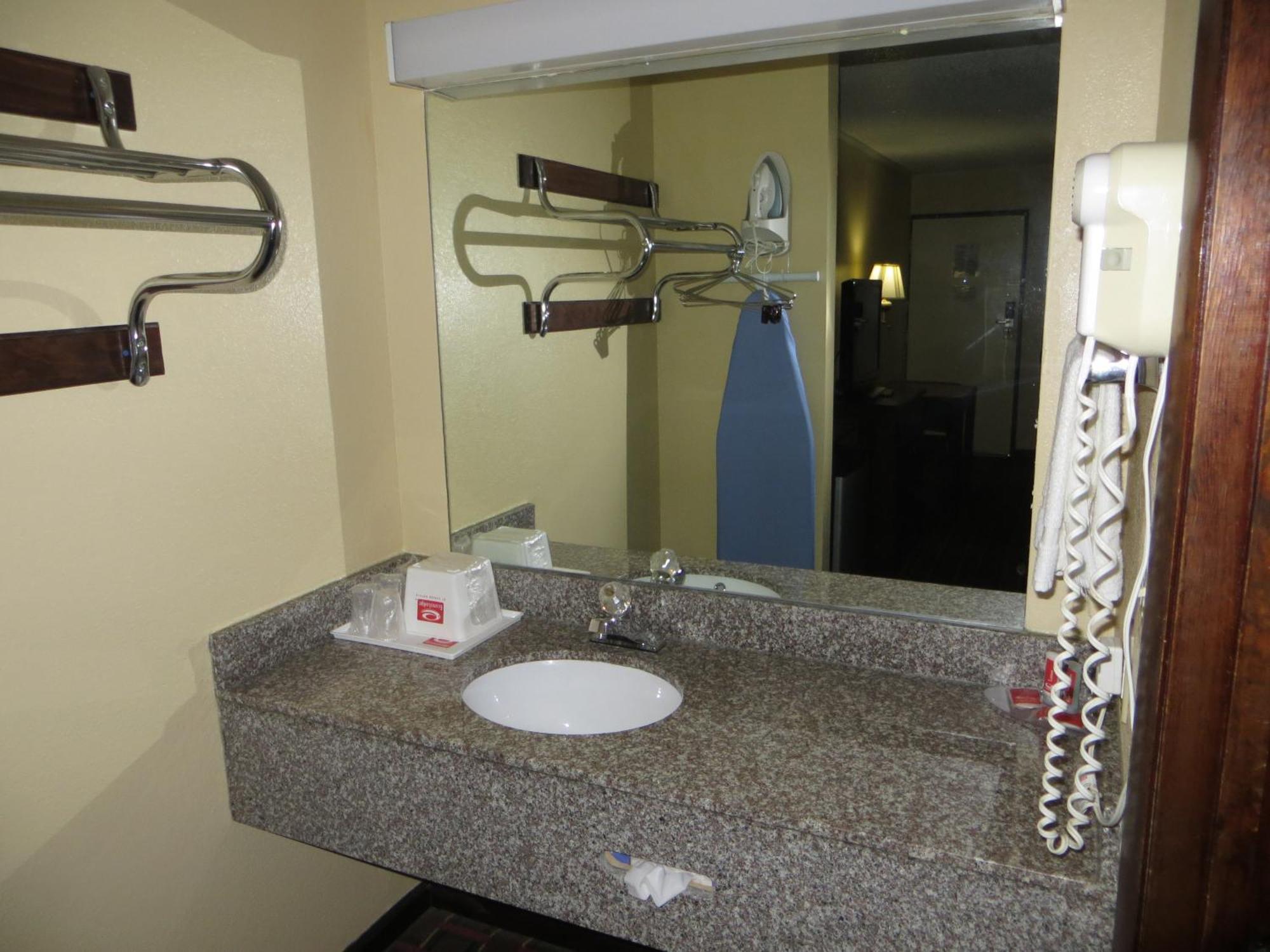 Econo Lodge Lenoir City Extérieur photo