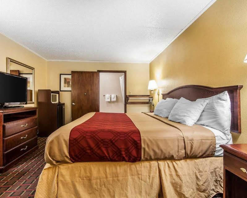 Econo Lodge Lenoir City Extérieur photo