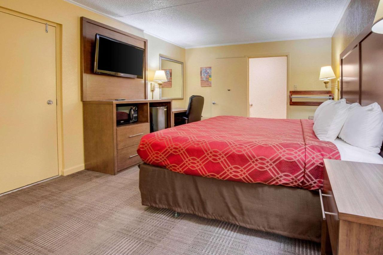 Econo Lodge Lenoir City Extérieur photo